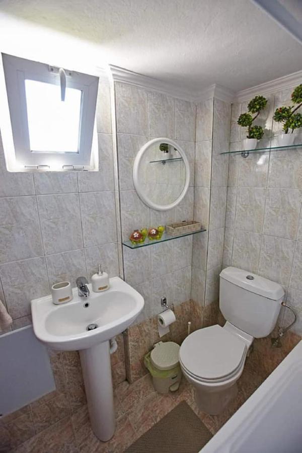 Sergios Apartments 7 อเล็กซานโดรโพลิส ภายนอก รูปภาพ